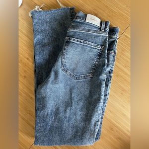 Women’s Super High Waisted Jeans